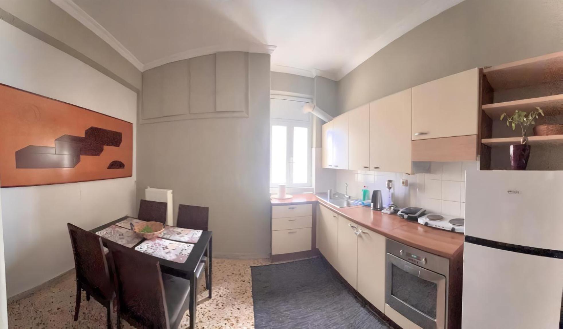 2 Bedrooms Center Apart Патра Экстерьер фото